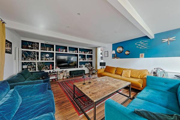 Maison esprit loft avec patio confidentiel au coeur de ville