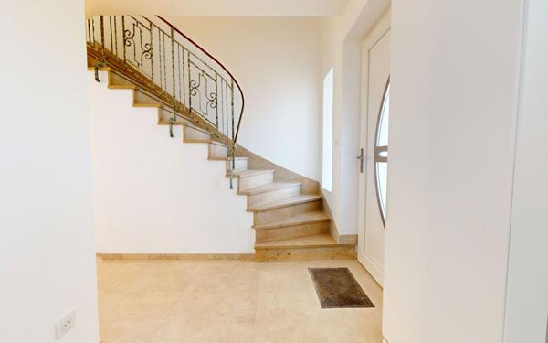 Maison à vendre    5 pièces •  Yutz