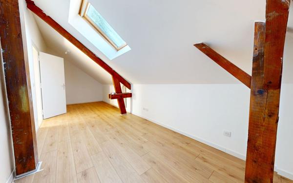 Maison à vendre    5 pièces •  Yutz