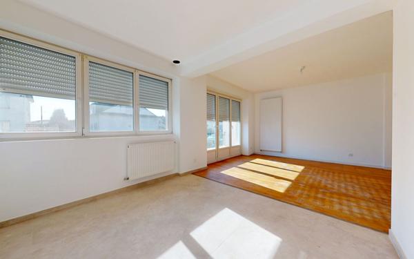 Maison à vendre    5 pièces •  Yutz