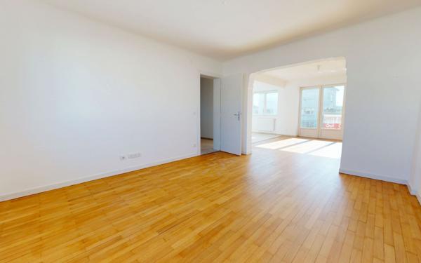 Maison à vendre    5 pièces •  Yutz