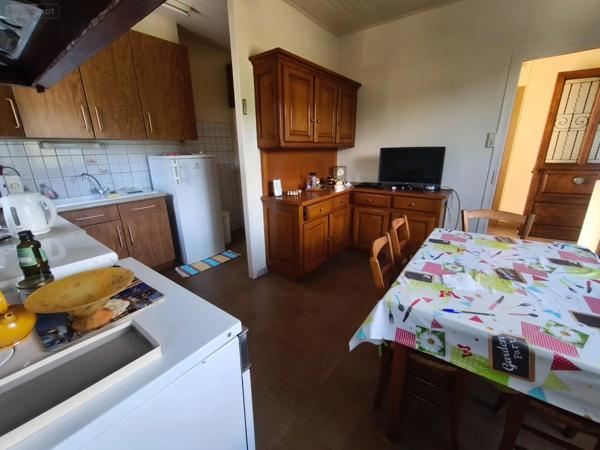 Achat - Maison Le Rouget-Pers 15290 3 pièces 73 m 2 1157 m 2