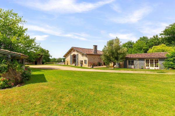 Vente Maison de luxe Bordeaux 7 Pièces 240 m²