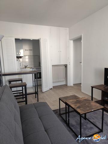 Appartement à Perpignan Appartement T2 meublé , comprenant un séjour , une cuisine , une salle d'eau , wc , une chambre et un balcon .Proche de toutes commodités et de l' université de Perpignan .Idéal investisseur!