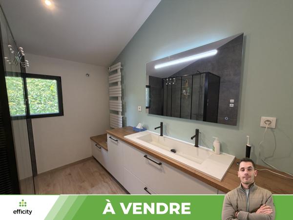 Maison
         6 pièces
        - 145 m² 262 000 € *