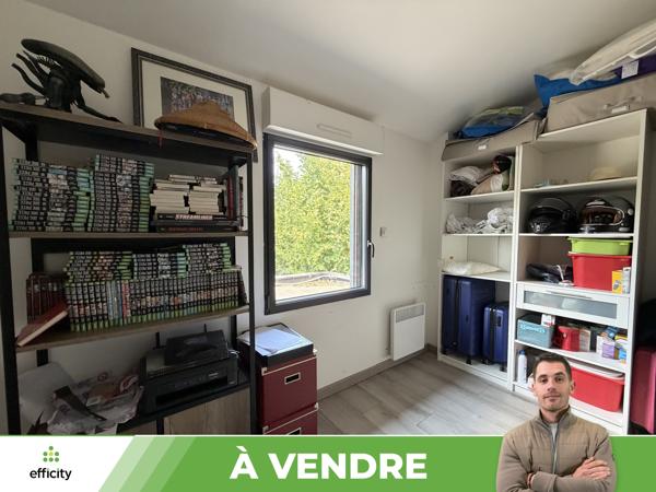 Maison
         6 pièces
        - 145 m² 262 000 € *