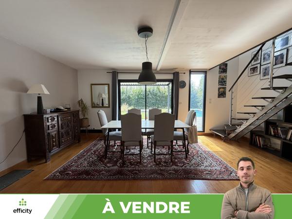 Maison
         6 pièces
        - 145 m² 262 000 € *