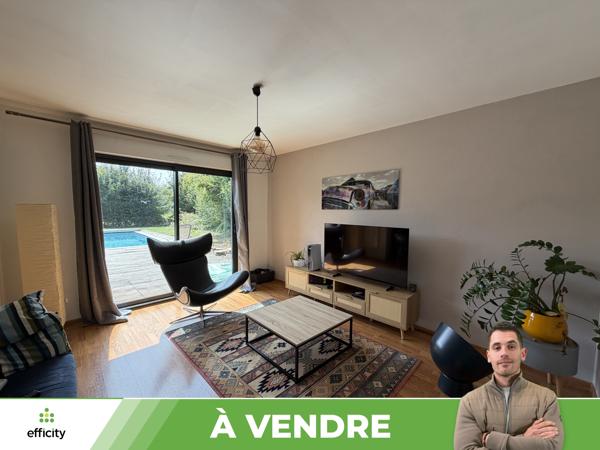 Maison
         6 pièces
        - 145 m² 262 000 € *