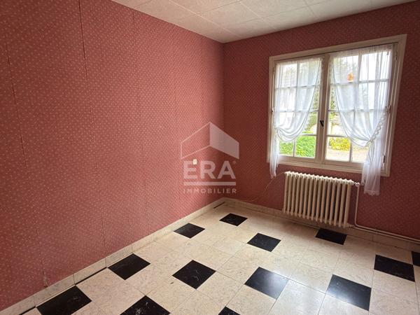 Maison à rénover sur 11 000 m² de terrain ? Fort potentiel à Thue-et-Mue, entre Caen et Bayeux