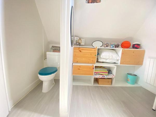 Charmante maison 3 ch 2 terrasses petit parking