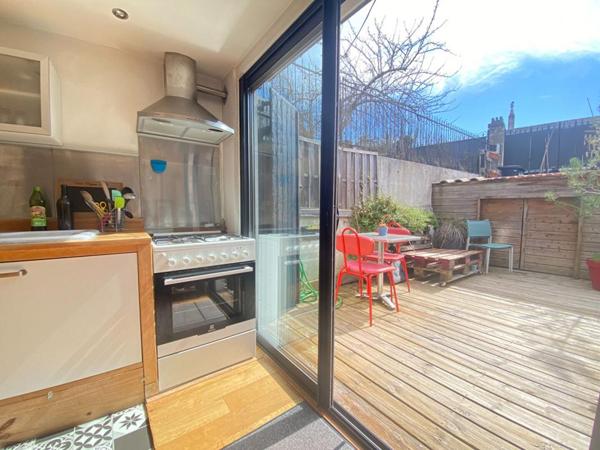 Charmante maison 3 ch 2 terrasses petit parking