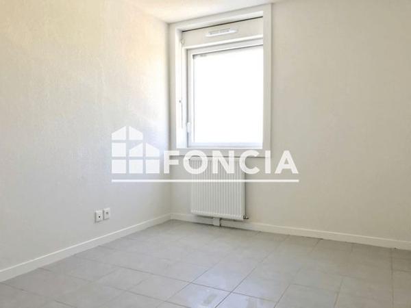 Location Appartement 3 pièces 65.3 m² - 31 BOULEVARD DE L'EUROPE Blagnac 31700