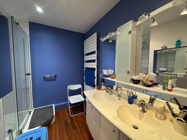 Appartement de charme 139,62 m² 1er étage Lons-le-Saunier 5 pièce(s)