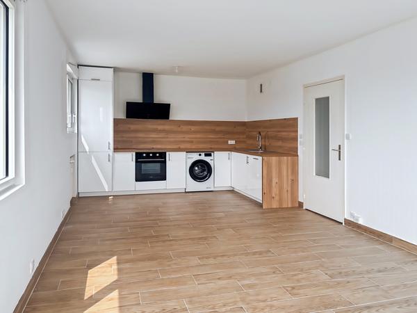 Appartement
         3 pièces
        - 64 m² 149 200 € *