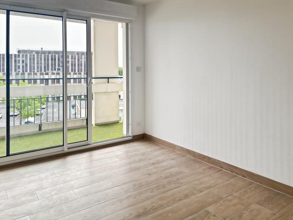 Appartement
         3 pièces
        - 64 m² 149 200 € *