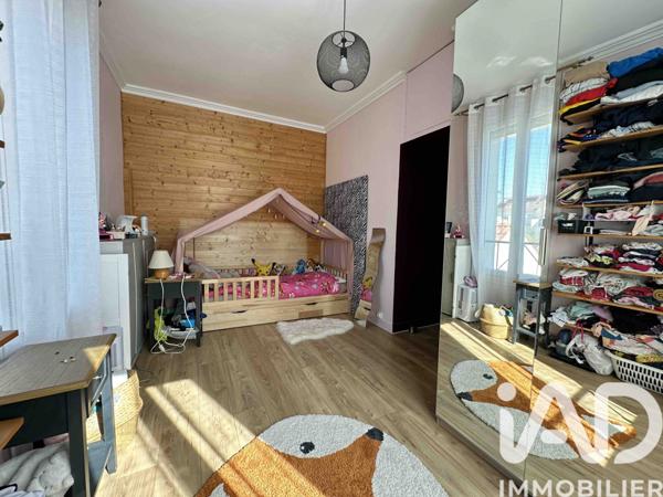Maison à vendre 6 pièces 103 m² Houilles