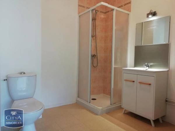 Appartement à louer 2 pièces 39.8m² Allonnes (72700)