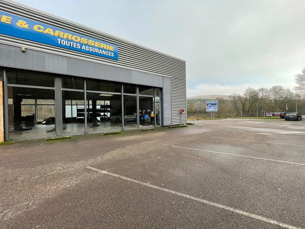 Cellule commerciale Saint-Avold 420m²
