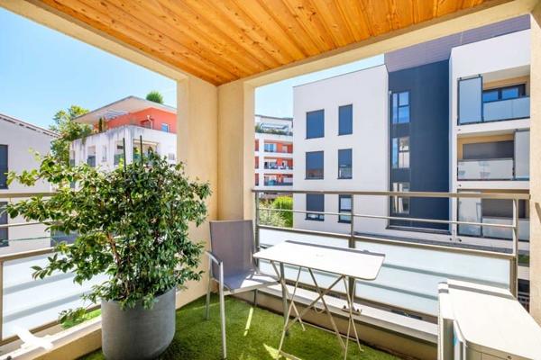 Appartement à vendre 298 975 € Oullins 2 p 61 m² DPE C