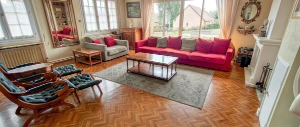 BONNÉTABLE - DEMEURE DE PRESTIGE 300 M² - 5 CHAMBRES / 5 SALLES DE BAINS - TERRAIN 2 200 M2 - PROCHE LE MANS