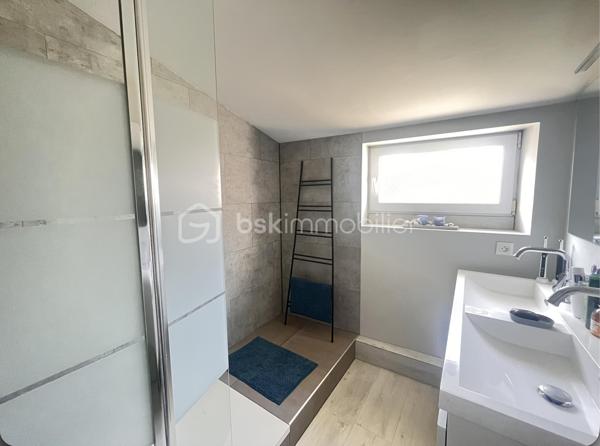 Maison en pierre de 117 m²