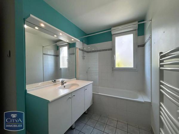 Appartement à louer 3 pièces 65m² Lucé (28110)