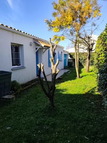 Maison à vendre 3 pièces MARENNES (17)