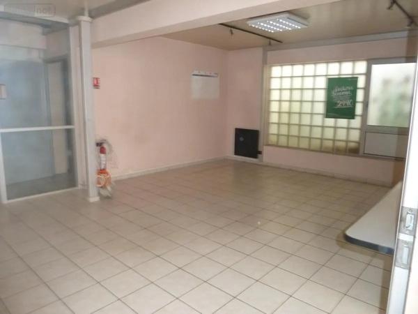 Location - Fonds et/ou murs commerciaux Féchain 59247 25 pièces 1900 m 2 30000 m 2