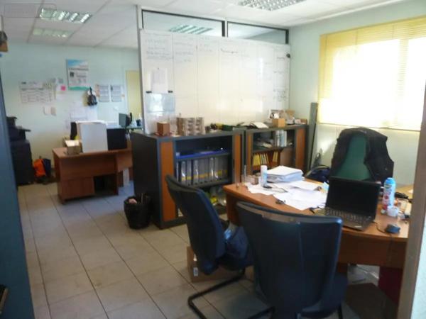 Location - Fonds et/ou murs commerciaux Féchain 59247 25 pièces 1900 m 2 30000 m 2