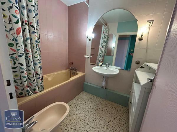 Appartement à louer 4 pièces 78.44m²