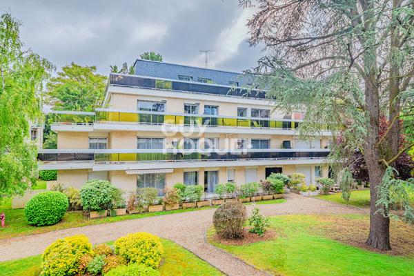 Grand T3 de 82 m² avec balcon filant, double parking et cave