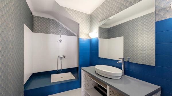 Bel appartement T4 atypique - 140 m² - situé en cœur de ville de Salon-de-Provence