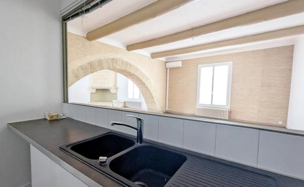 Bel appartement T4 atypique - 140 m² - situé en cœur de ville de Salon-de-Provence