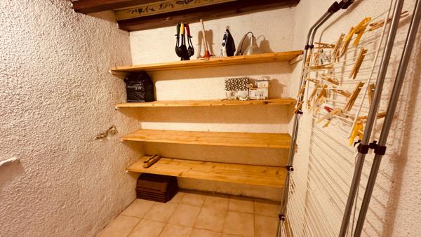 Dompierre-en-Morvan (21390) Maison meublée dans le secteur de LA ROCHE EN BRENIL pour un loyer de 650 €.