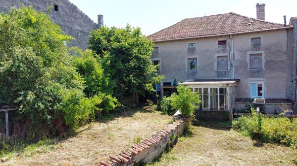 LEMAINVILLE : MAISON A TRES FORT POTENTIEL.