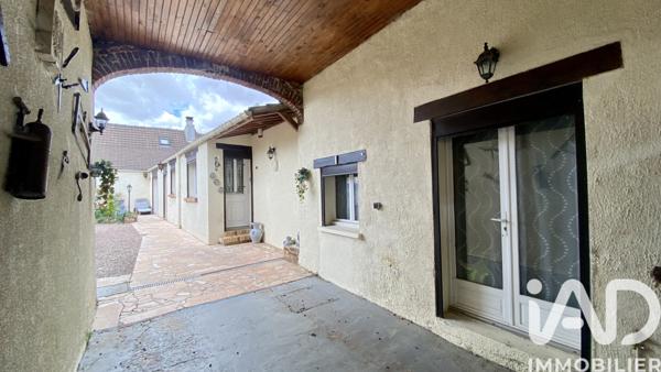 Maison à vendre 5 pièces 126 m² Estrées-Saint-Denis