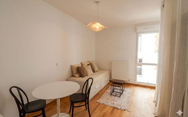 Appartement à louer    1 pièce • 22 m2 Reims