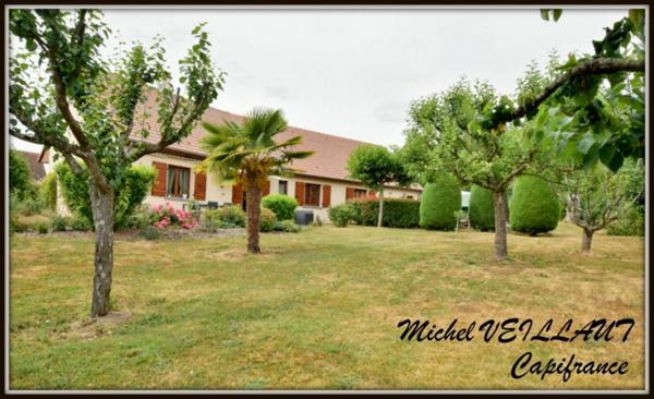 Maison à vendre plain-pied 5 pièces TOULON SUR ALLIER (03), 4 chambres, garage, terrain 1315 m² arboré