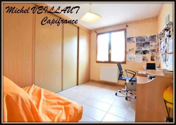 Maison à vendre plain-pied 5 pièces TOULON SUR ALLIER (03), 4 chambres, garage, terrain 1315 m² arboré