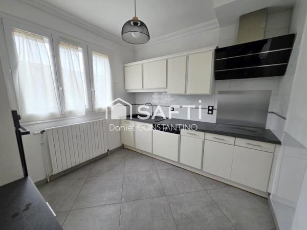 Maison Individuelle sur 480 m² et Sous Sol Total