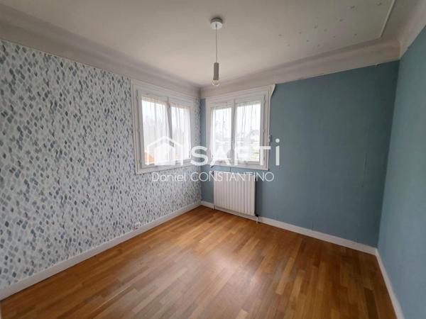 Maison Individuelle sur 480 m² et Sous Sol Total