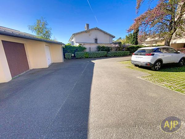 Vente appartement Bordeaux : 440 000 € - AJP Immobilier Bordeaux Saint-Augustin