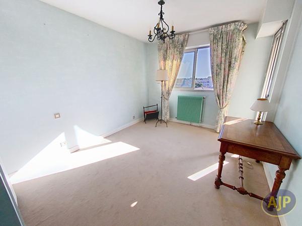 Vente appartement Bordeaux : 440 000 € - AJP Immobilier Bordeaux Saint-Augustin