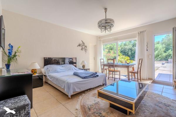 Maison à vendre |  Soulac-sur-Mer |  9 pièces | 332 m²
