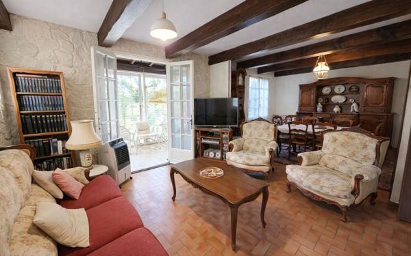 Maison à vendre    4 pièces •  Carpentras