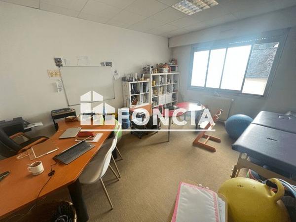 Location Local commercial 1 pièce 28 m² - 25-27 RUE OCTAVE FEUILLET Nantes 44000