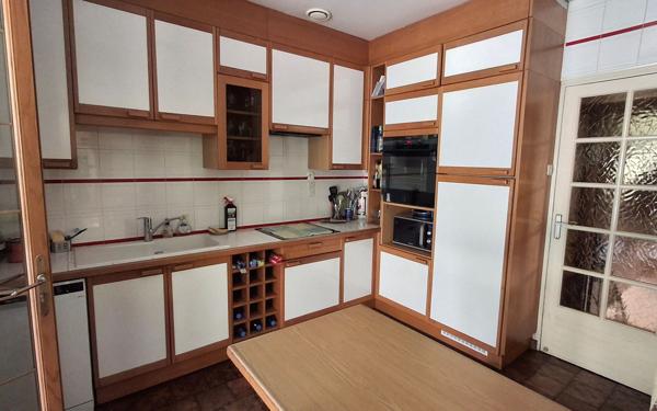 Maison à vendre    6 pièces •  Champcevinel