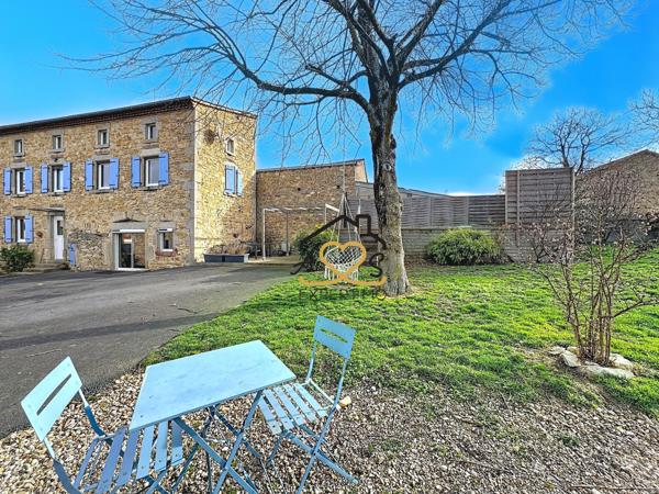 Glaine-Montaigut (63160) MAISON EN PIERRE - 4 CHAMBRES - DÉPENDANCES - GLAINE MONTAIGUT - 63160