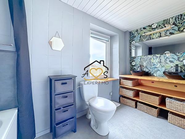 Glaine-Montaigut (63160) MAISON EN PIERRE - 4 CHAMBRES - DÉPENDANCES - GLAINE MONTAIGUT - 63160