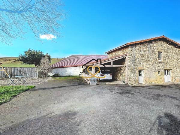 Glaine-Montaigut (63160) MAISON EN PIERRE - 4 CHAMBRES - DÉPENDANCES - GLAINE MONTAIGUT - 63160